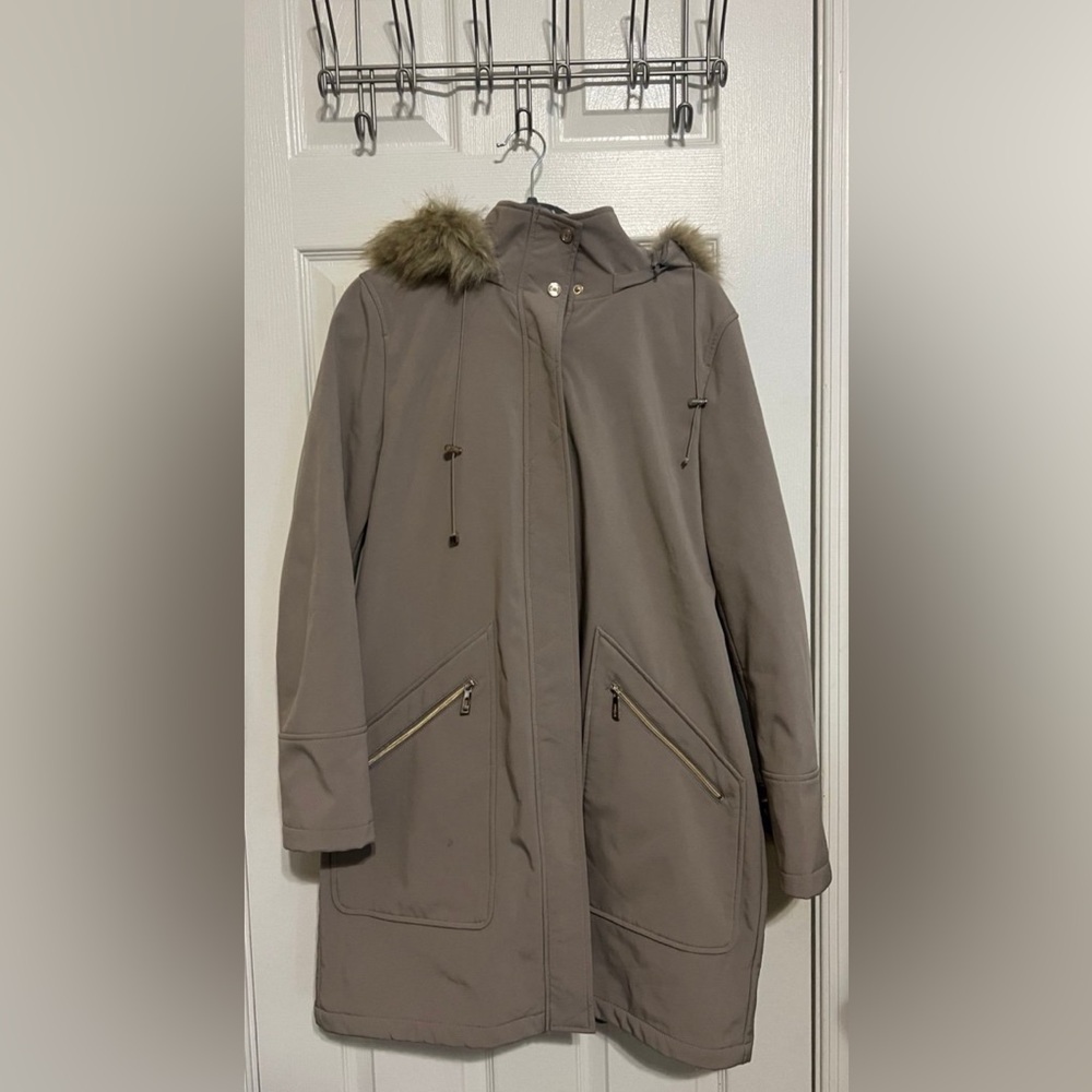 Ivanka Trump Softshell Wide Pocket Long Coat Lg